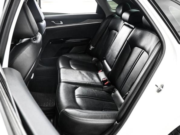 Kia K5 III с пробегом 2021 года, цена 2 349 000 рублей, 72144 км, седан, Автокод Объявления