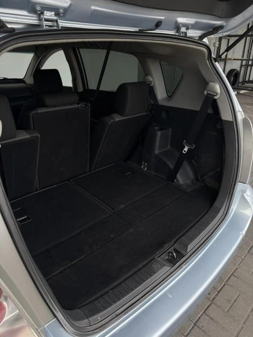 Toyota Corolla Verso I Рестайлинг Калининград  - изображение 17