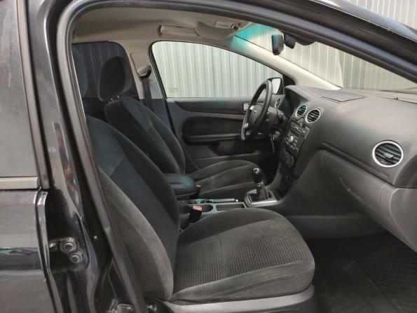 Ford Focus II с пробегом 2006 года, цена 370 000 рублей, 227384 км, хэтчбек, Автокод Объявления