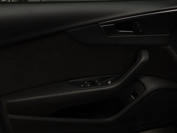 Audi A4 V (B9) с пробегом 2016 года, цена 2 250 000 рублей, 93815 км, седан, Автокод Объявления