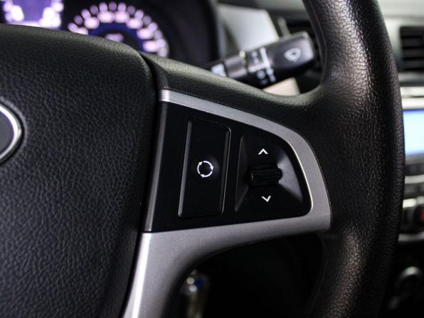 Hyundai Solaris I с пробегом 2011 года, цена 749 000 рублей, 202200 км, седан, Автокод Объявления