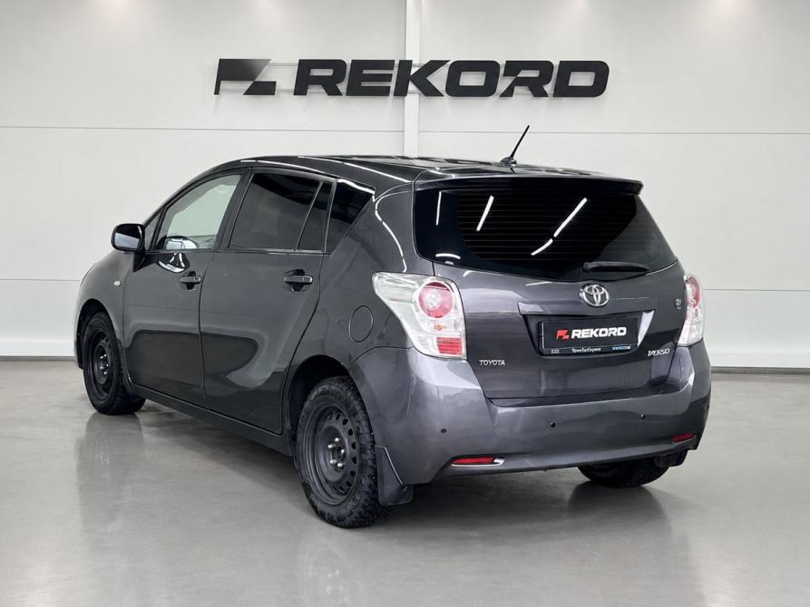 Toyota Verso I Уфа  - изображение 2
