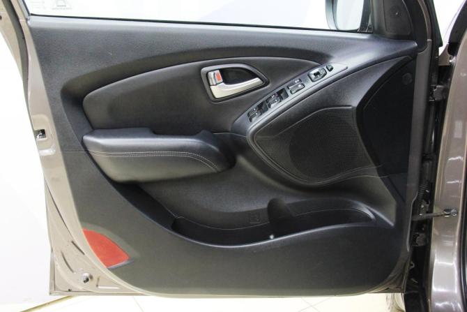 Hyundai ix35 I с пробегом 2011 года, цена 1 355 400 рублей, 101361 км, внедорожник, Автокод Объявления