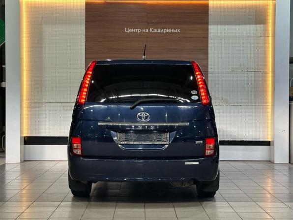 Toyota ISis I Рестайлинг с пробегом 2010 года, цена 1 049 000 рублей, 297611 км, компактвэн, Автокод Объявления