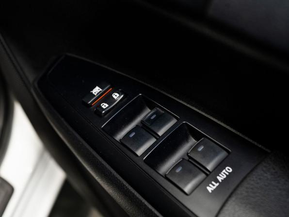Toyota Corolla XI (E160 E170) Рестайлинг 2 с пробегом 2019 года, цена 1 499 000 рублей, 71000 км, универсал, Автокод Объявления