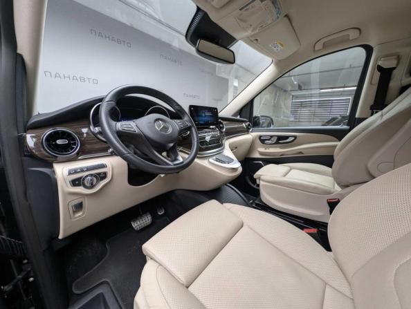 Mercedes-Benz V-Класс III (W447) Рестайлинг с пробегом 2023 года, цена 8 799 000 рублей, 68248 км, минивэн, Автокод Объявления