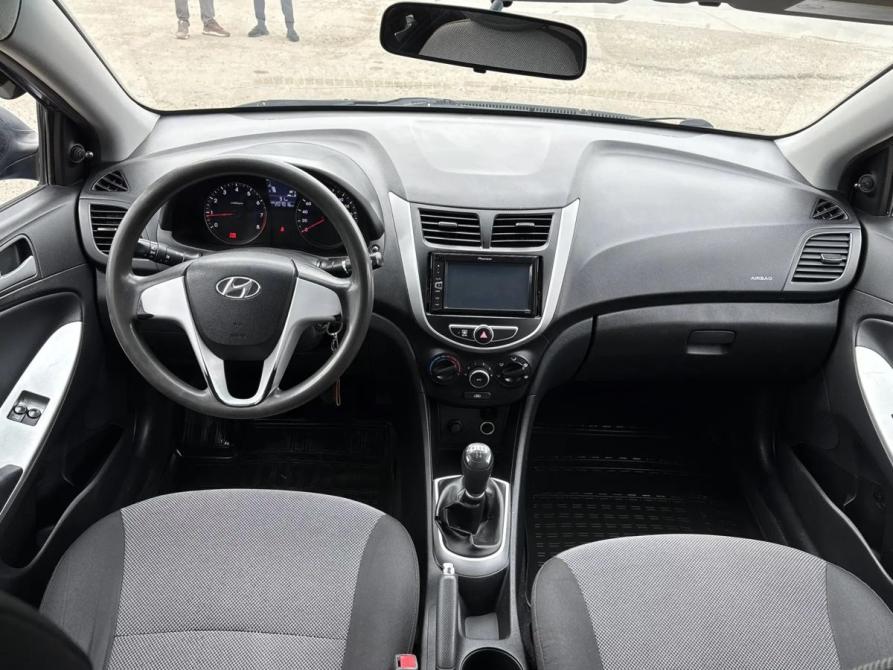 Hyundai Solaris I Казань  - изображение 7