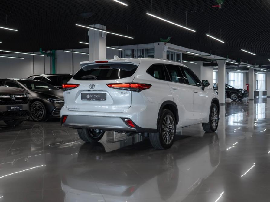 Toyota Highlander IV (XU70) Москва  - изображение 4
