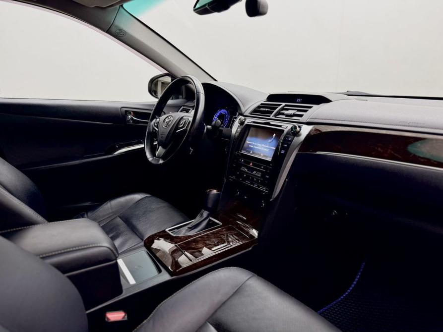 Toyota Camry VII (XV50) Рестайлинг Вологда  - изображение 12