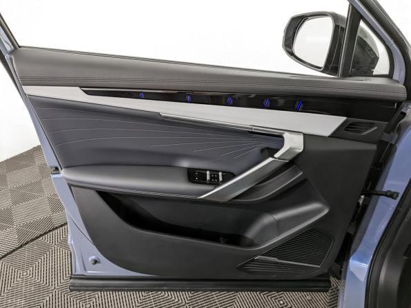 Geely Atlas II с пробегом 2024 года, цена 2 750 000 рублей, 56233 км, внедорожник, Автокод Объявления