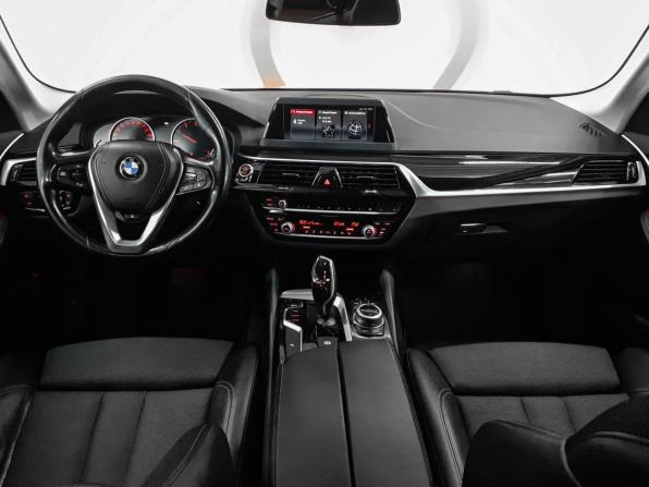 BMW 5 серии VII (G30/G31/G38) с пробегом 2017 года, цена 2 738 000 рублей, 174289 км, седан, Автокод Объявления