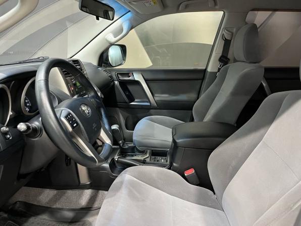 Toyota Land Cruiser Prado 150 Series с пробегом 2012 года, цена 2 895 000 рублей, 159694 км, внедорожник, Автокод Объявления