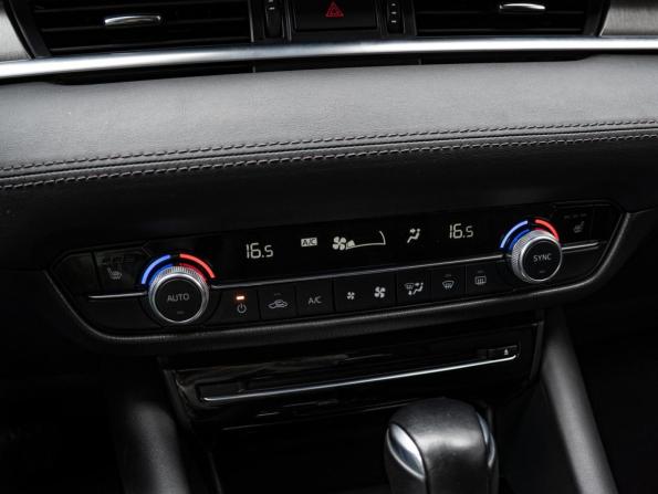 Mazda 6 III (GJ) Рестайлинг 2 с пробегом 2021 года, цена 2 779 000 рублей, 67043 км, седан, Автокод Объявления
