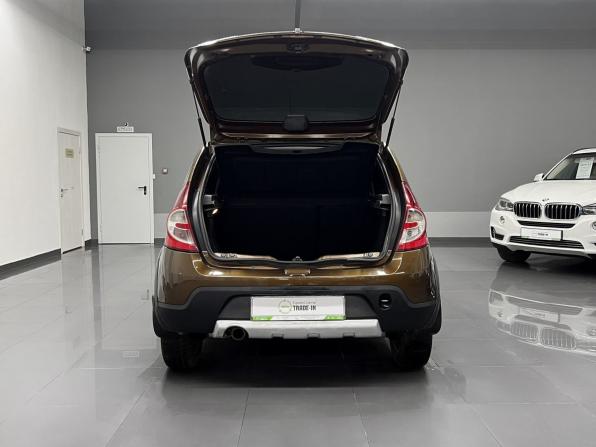 Renault Sandero I с пробегом 2013 года, цена 745 000 рублей, 235161 км, хэтчбек, Автокод Объявления