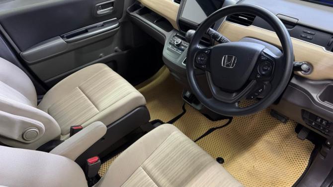 Honda Freed II с пробегом 2018 года, цена 1 611 800 рублей, 126653 км, компактвэн, Автокод Объявления