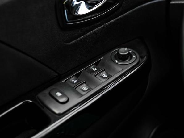 Renault Kaptur I с пробегом 2017 года, цена 1 199 000 рублей, 207612 км, внедорожник, Автокод Объявления