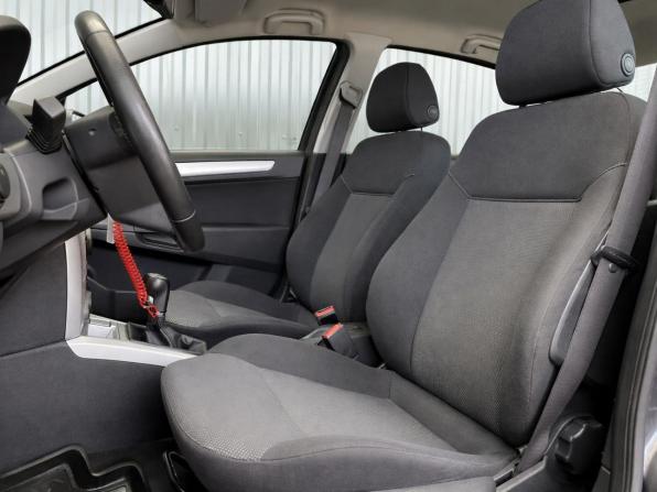 Opel Astra H Рестайлинг с пробегом 2012 года, цена 720 000 рублей, 87009 км, седан, Автокод Объявления