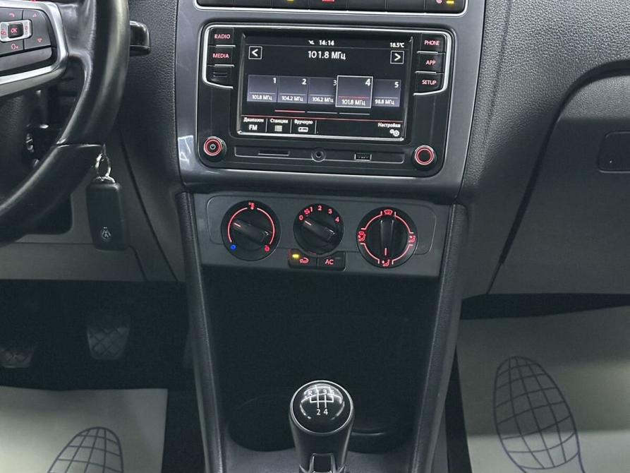 Volkswagen Polo V Рестайлинг Ярославль  - изображение 34