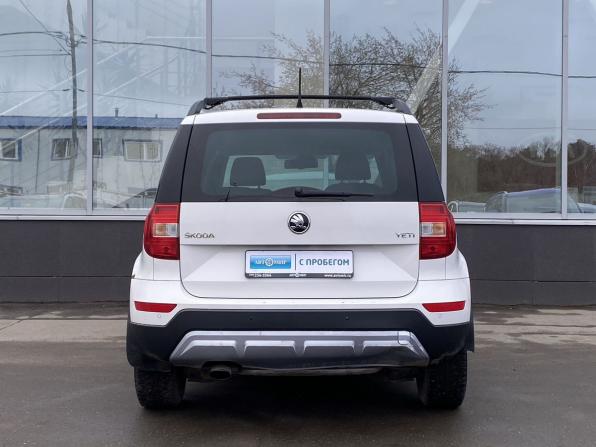 Skoda Yeti I Рестайлинг с пробегом 2015 года, цена 1 059 000 рублей, 120192 км, внедорожник, Автокод Объявления