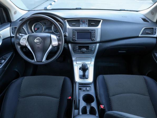 Nissan Tiida II с пробегом 2015 года, цена 979 000 рублей, 139000 км, хэтчбек, Автокод Объявления