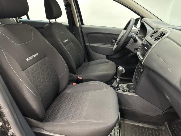 Renault Sandero II с пробегом 2017 года, цена 1 190 000 рублей, 12984 км, хэтчбек, Автокод Объявления
