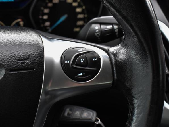 Ford Focus III с пробегом 2012 года, цена 845 000 рублей, 209605 км, седан, Автокод Объявления