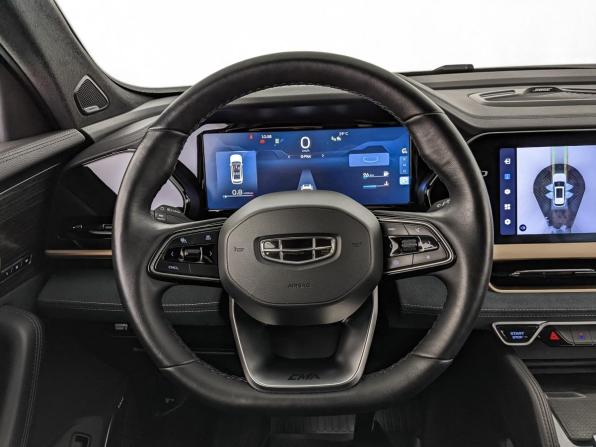 Geely Monjaro I с пробегом 2024 года, цена 3 340 000 рублей, 63346 км, внедорожник, Автокод Объявления