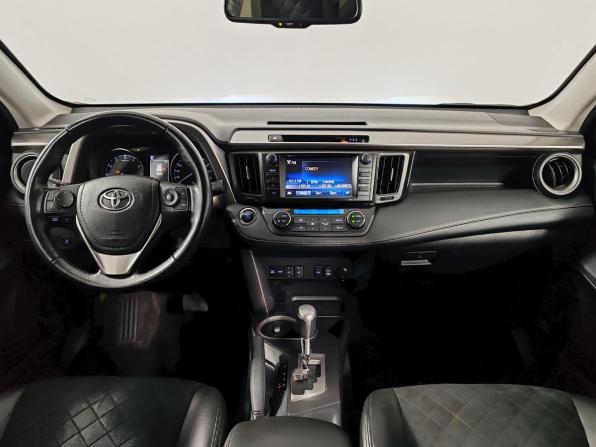 Toyota RAV4 IV (XA40) Рестайлинг с пробегом 2018 года, цена 2 075 000 рублей, 160417 км, внедорожник, Автокод Объявления