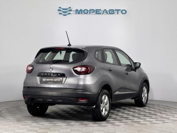 Renault Kaptur I Рестайлинг с пробегом 2021 года, цена 1 490 000 рублей, 104000 км, внедорожник, Автокод Объявления