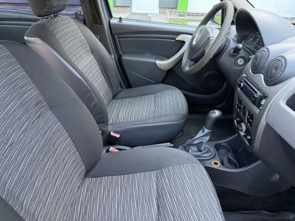 Renault Logan I Рестайлинг с пробегом 2011 года, цена 340 000 рублей, 190000 км, седан, Автокод Объявления