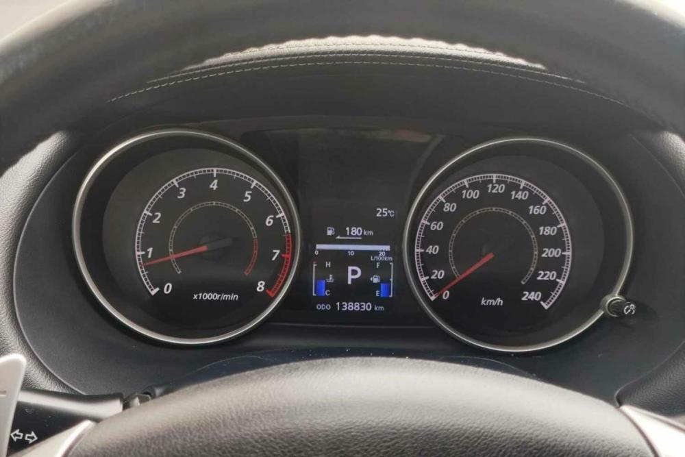 Mitsubishi Outlander II Рестайлинг Санкт-Петербург  - изображение 21