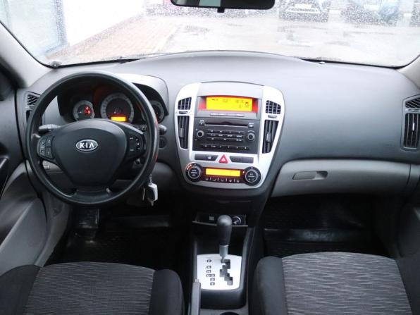 Kia Ceed I с пробегом 2007 года, цена 499 000 рублей, 226000 км, хэтчбек, Автокод Объявления