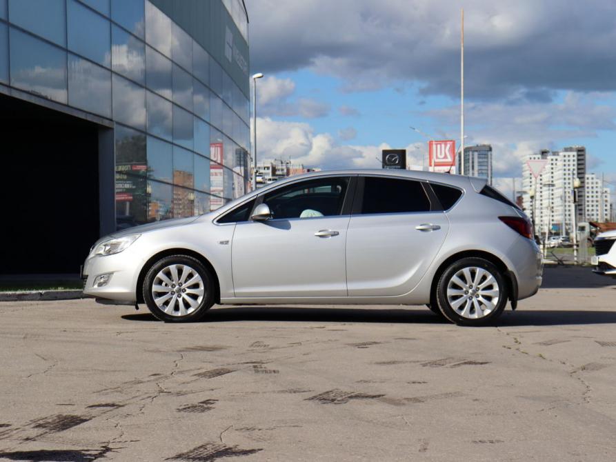 Opel Astra J Самара  - изображение 8