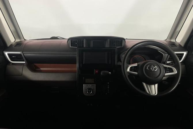 Toyota Tank I с пробегом 2018 года, цена 986 000 рублей, 183403 км, минивэн, Автокод Объявления