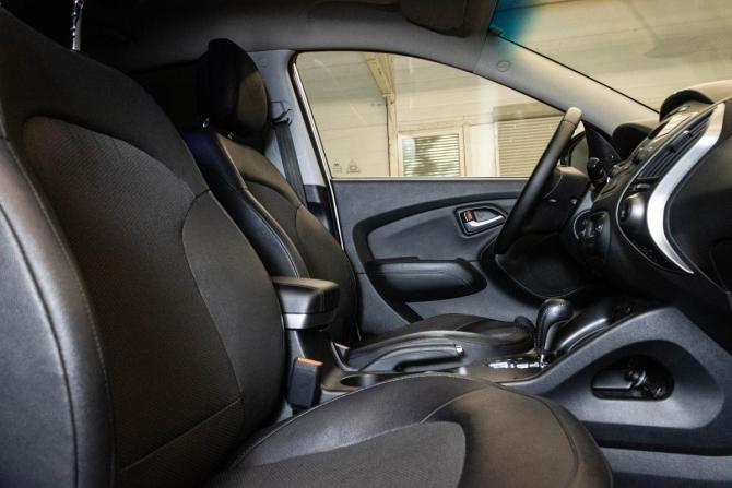 Hyundai ix35 I Рестайлинг с пробегом 2014 года, цена 1 400 000 рублей, 161878 км, внедорожник, Автокод Объявления