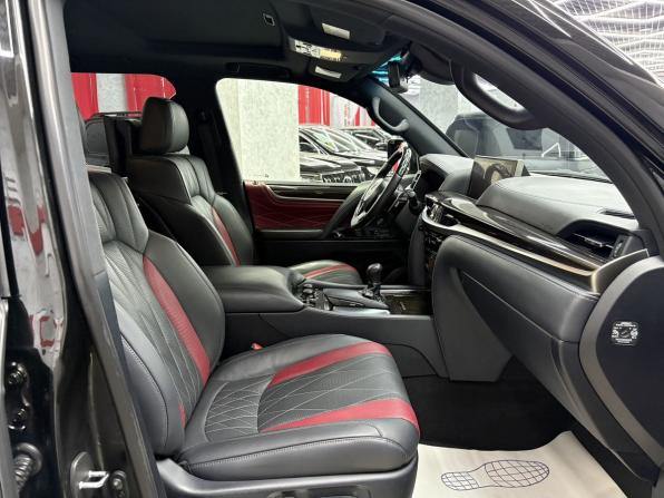 Lexus LX III Рестайлинг 2 с пробегом 2021 года, цена 11 750 000 рублей, 65539 км, внедорожник, Автокод Объявления