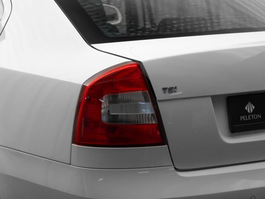 Skoda Octavia II (A5) Рестайлинг Москва  - изображение 19