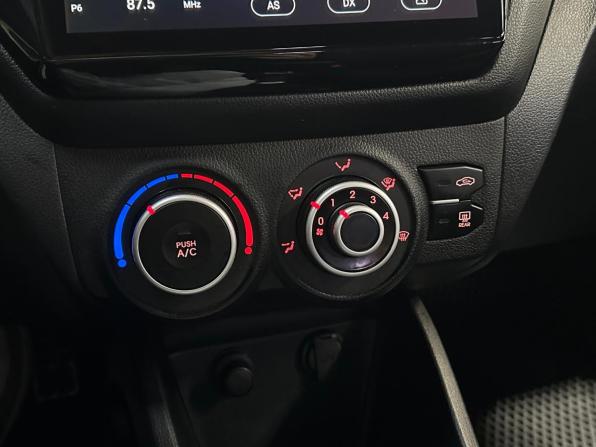 Kia Rio III с пробегом 2013 года, цена 590 000 рублей, 181000 км, седан, Автокод Объявления