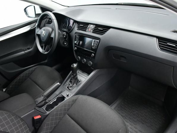 Skoda Octavia III (A7) Рестайлинг с пробегом 2020 года, цена 1 757 000 рублей, 78120 км, лифтбек, Автокод Объявления