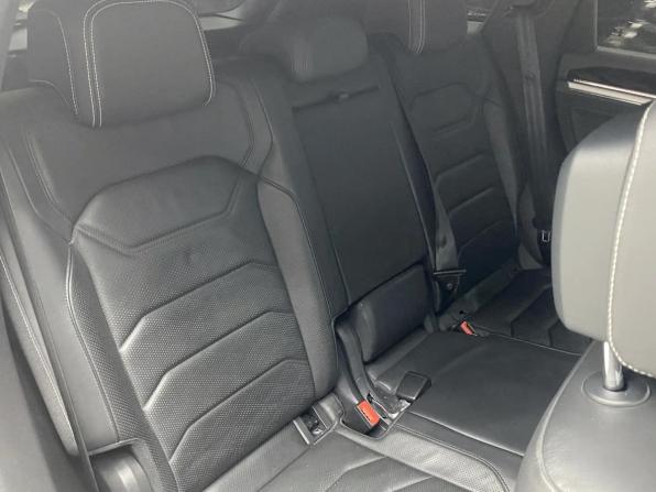 Volkswagen Touareg III с пробегом 2019 года, цена 4 850 000 рублей, 152000 км, внедорожник, Автокод Объявления