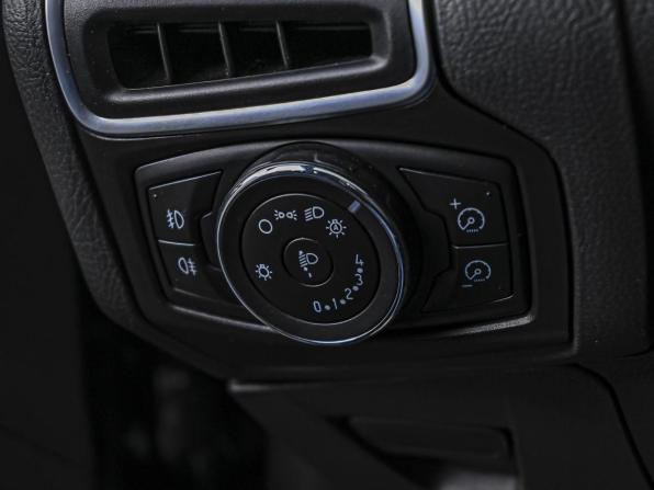 Ford Focus III с пробегом 2012 года, цена 1 389 000 рублей, 293719 км, универсал, Автокод Объявления