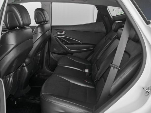 Hyundai Santa Fe III Рестайлинг с пробегом 2017 года, цена 1 980 000 рублей, 216226 км, внедорожник, Автокод Объявления
