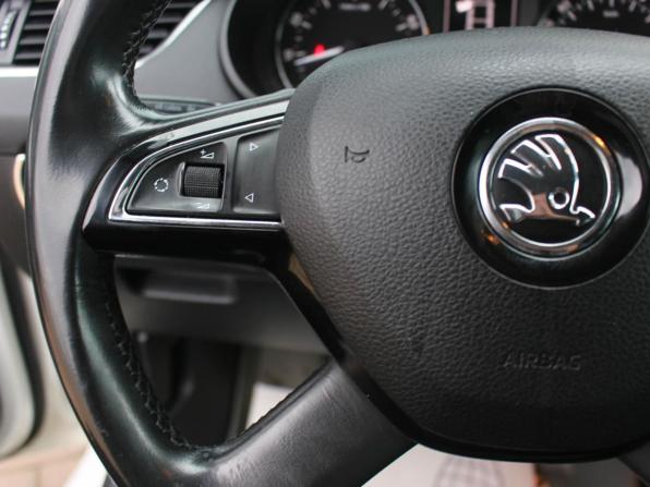 Skoda Octavia III (A7) с пробегом 2014 года, цена 1 247 000 рублей, 214000 км, лифтбек, Автокод Объявления