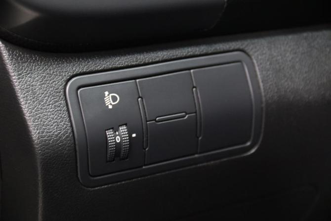 Hyundai Solaris I Рестайлинг с пробегом 2016 года, цена 895 950 рублей, 155993 км, седан, Автокод Объявления