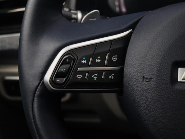 Haval F7x I Рестайлинг с пробегом 2022 года, цена 2 399 000 рублей, 6935 км, внедорожник, Автокод Объявления