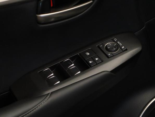 Lexus NX I Рестайлинг с пробегом 2021 года, цена 3 449 000 рублей, 136741 км, внедорожник, Автокод Объявления