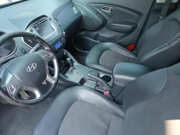 Hyundai ix35 I Рестайлинг с пробегом 2013 года, цена 1 190 000 рублей, 203716 км, внедорожник, Автокод Объявления