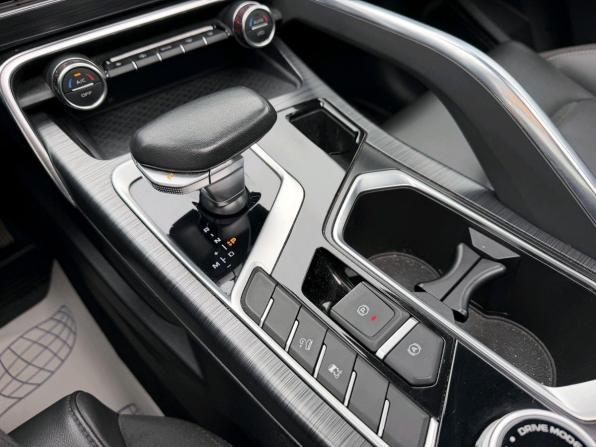 Geely Tugella I Рестайлинг с пробегом 2023 года, цена 2 699 000 рублей, 42776 км, внедорожник, Автокод Объявления