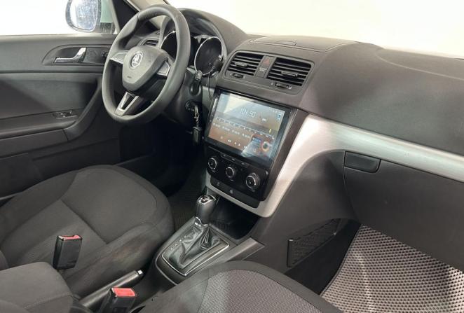 Skoda Yeti I с пробегом 2014 года, цена 1 000 000 рублей, 183774 км, внедорожник, Автокод Объявления