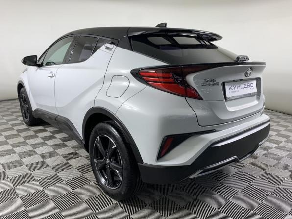 Toyota C-HR I Рестайлинг с пробегом 2021 года, цена 3 050 000 рублей, 33598 км, внедорожник, Автокод Объявления